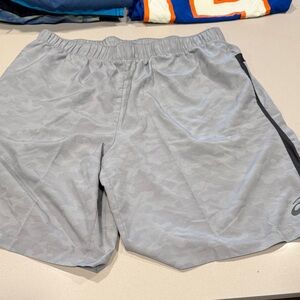 Asics Light Gray Athletic Shorts Camo Large